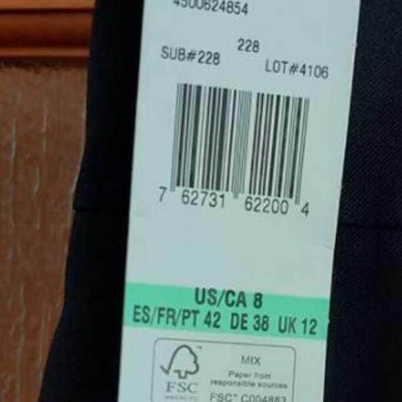 black skirt - Picture 2 of 2